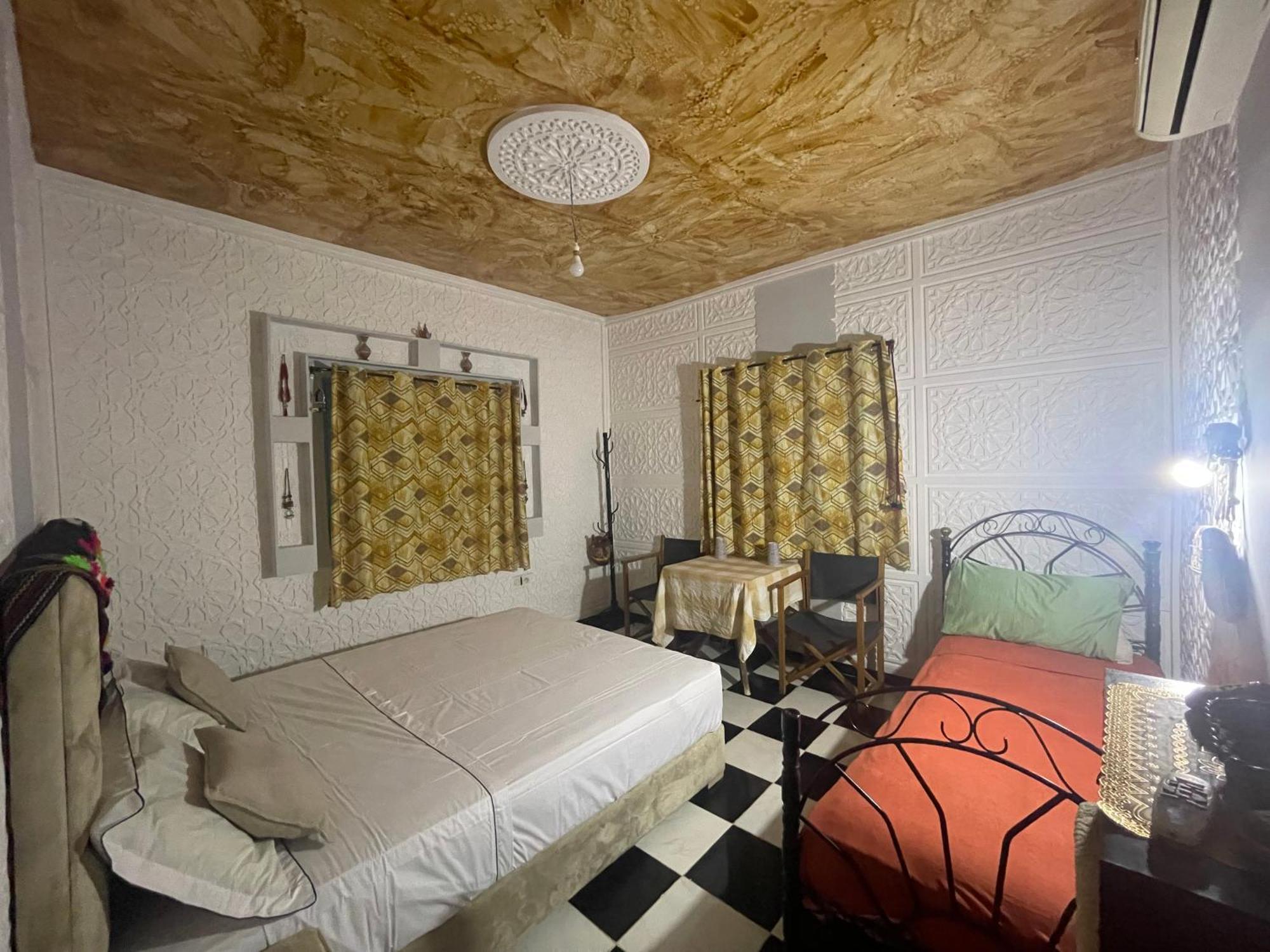 La Maison Traditionnelle Hotel Et Guesthouse Tafraout Exteriör bild